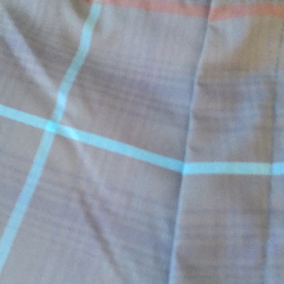 Nike Golf Plaid Shorts - Picture 3 of 3